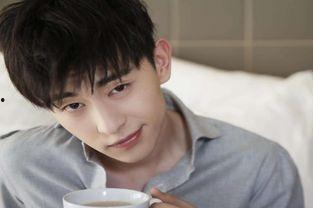 邓伦说娱乐圈,揭秘明星背后的真实生活