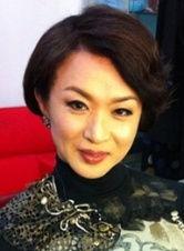 主持人张颖个人资料,才华横溢的主持人，魅力四射的舞台之星